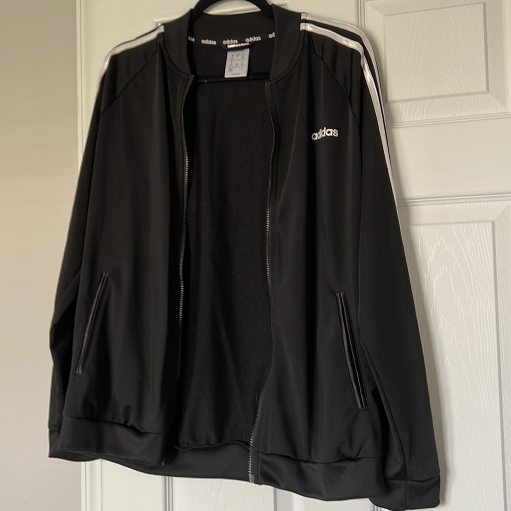 Adidas jacket - Picture 2 of 6